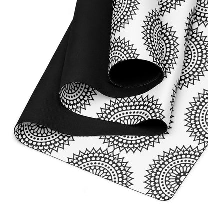 Artistic Mandala Yoga Mat Non-Slip and Cushioned image 3